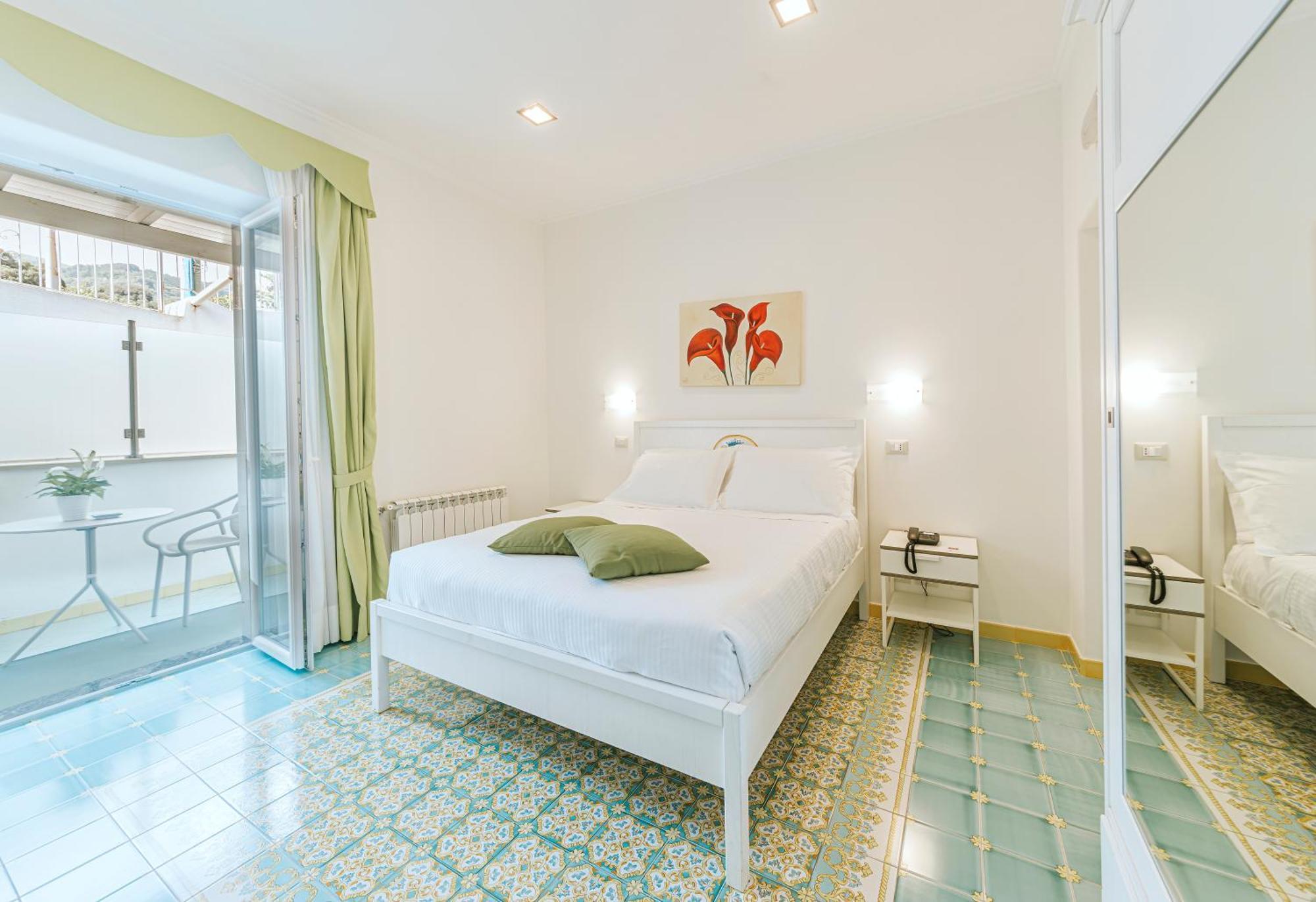 Casamicciola Terme Hotel La Madonnina מראה חיצוני תמונה